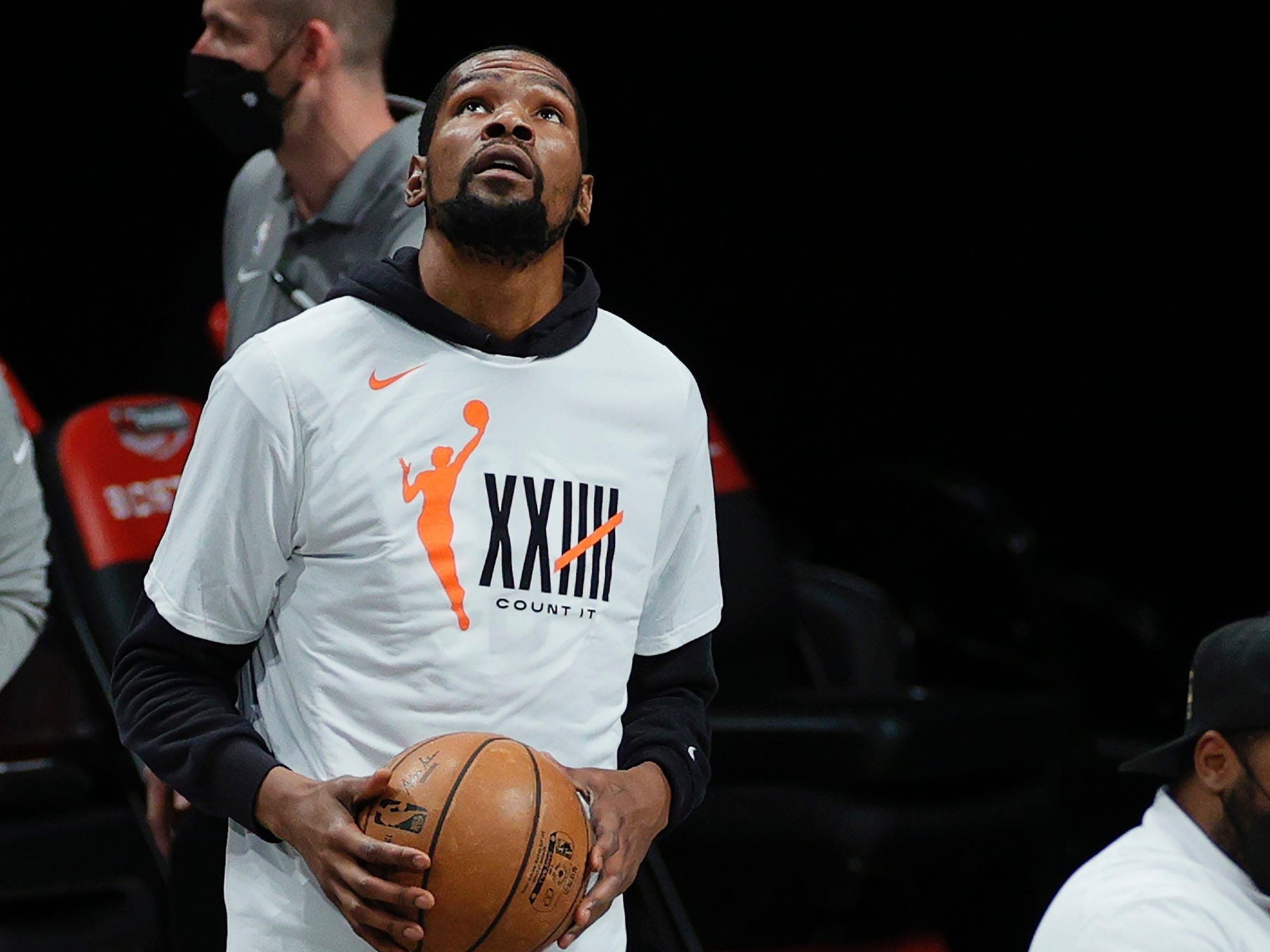 Kevin Durant wearing a WNBA T-shirt.