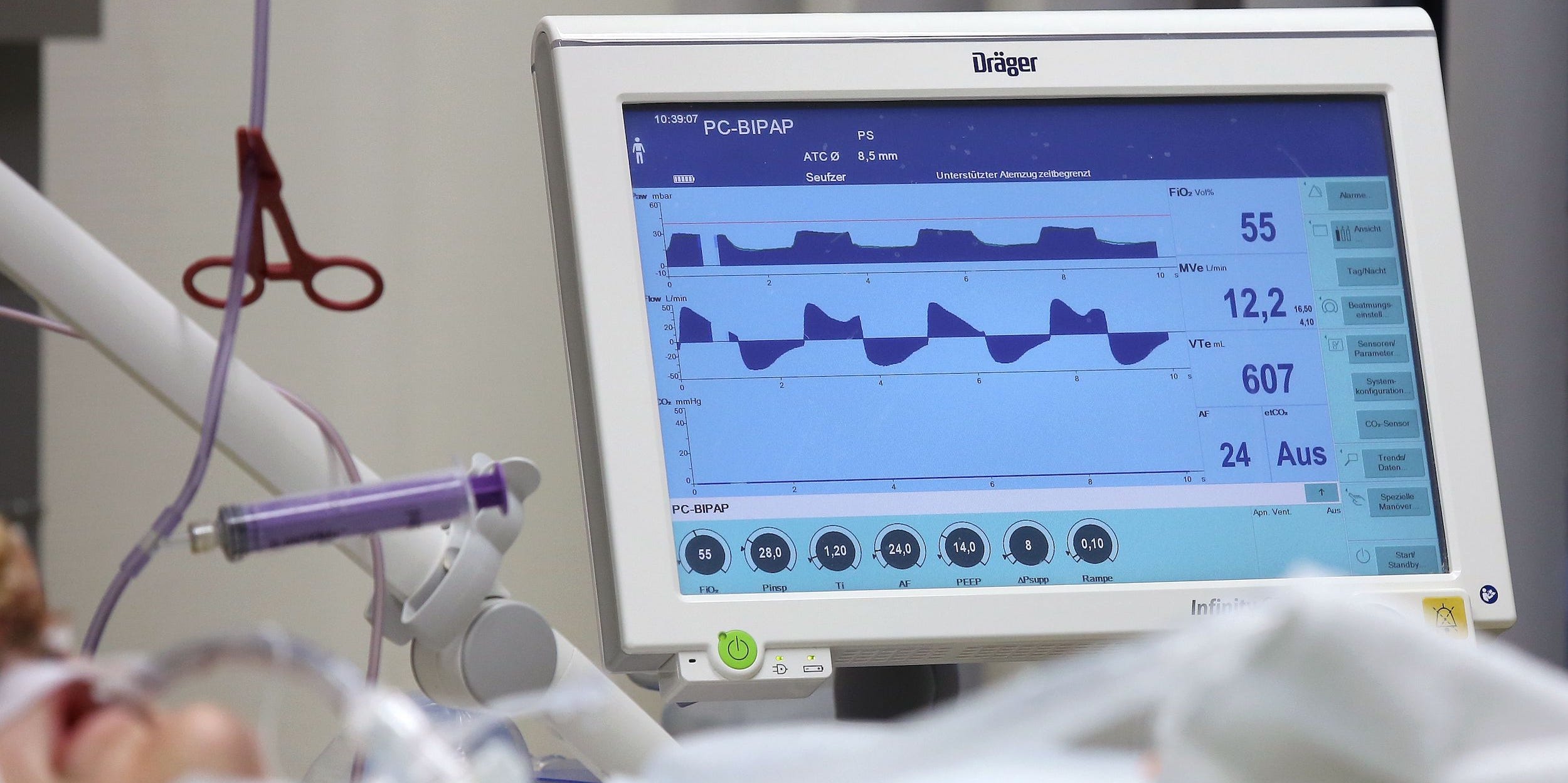 BiPAP noninvasive ventilator covid-19 patient