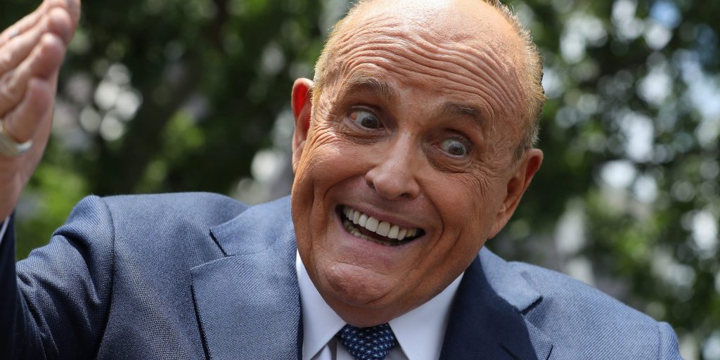 Volgens journalist Michael Wolff was Rudy Giulinani vaak dronken.