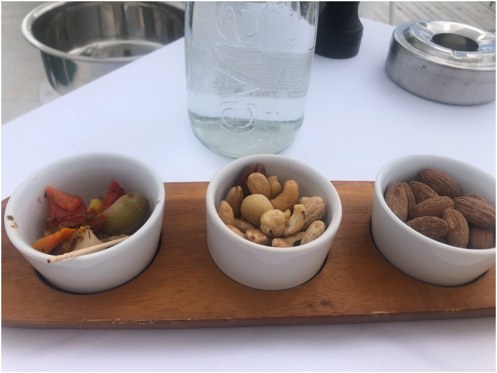 BFire Cannes restaurant olives and nuts