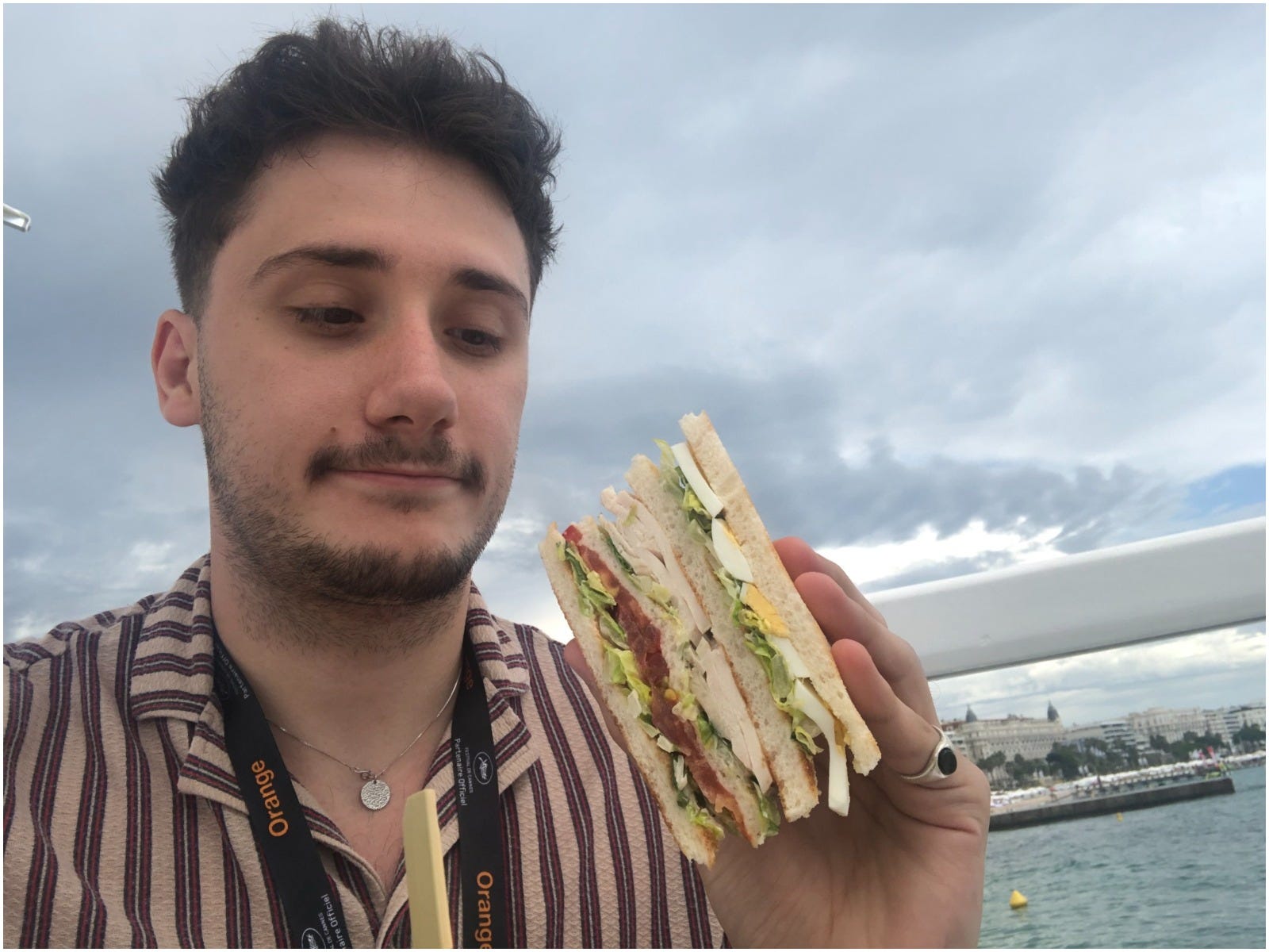 BFire Cannes club sandwich Jacob selfie