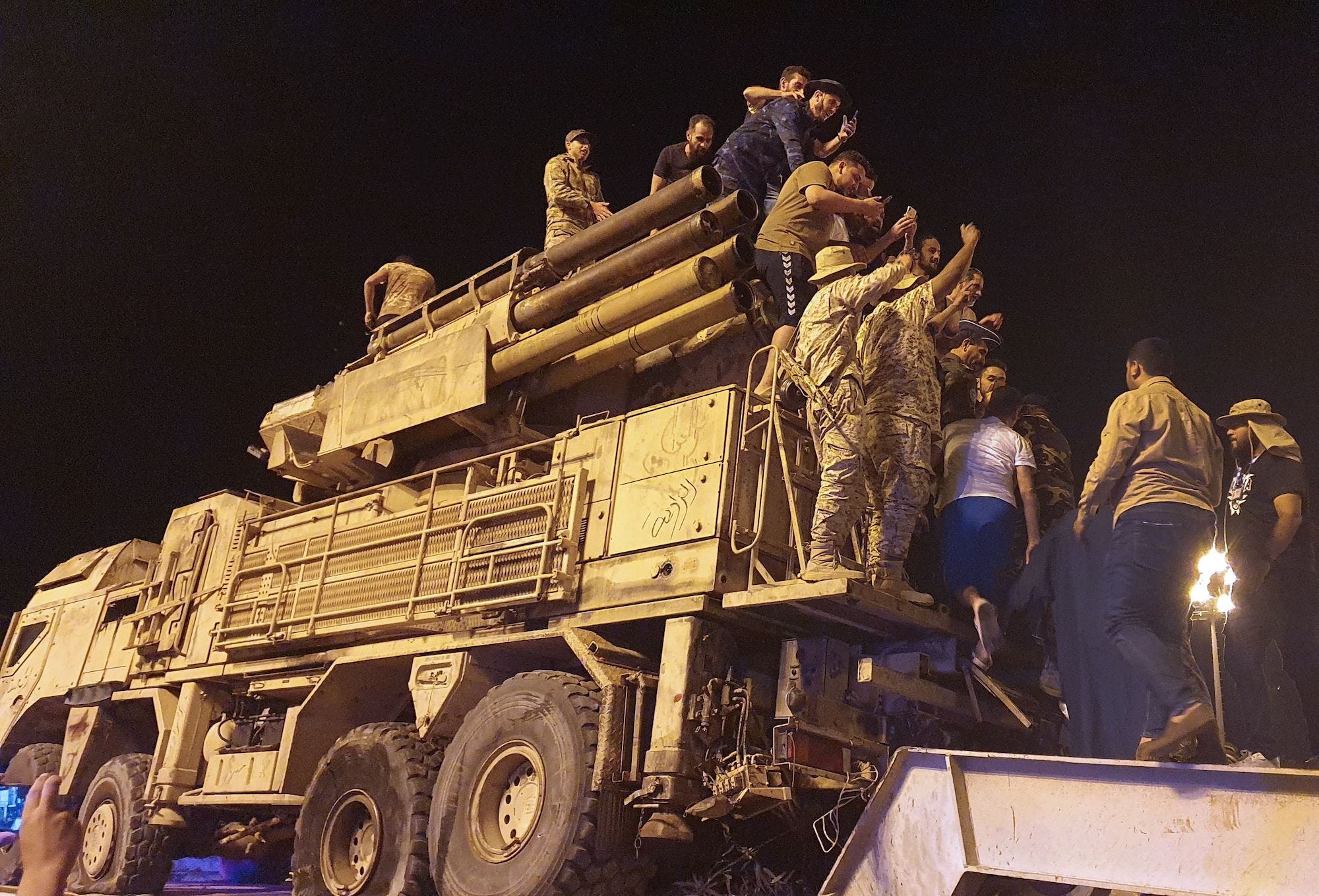 Libyan fighters with Russian made Pantsir air-defense system