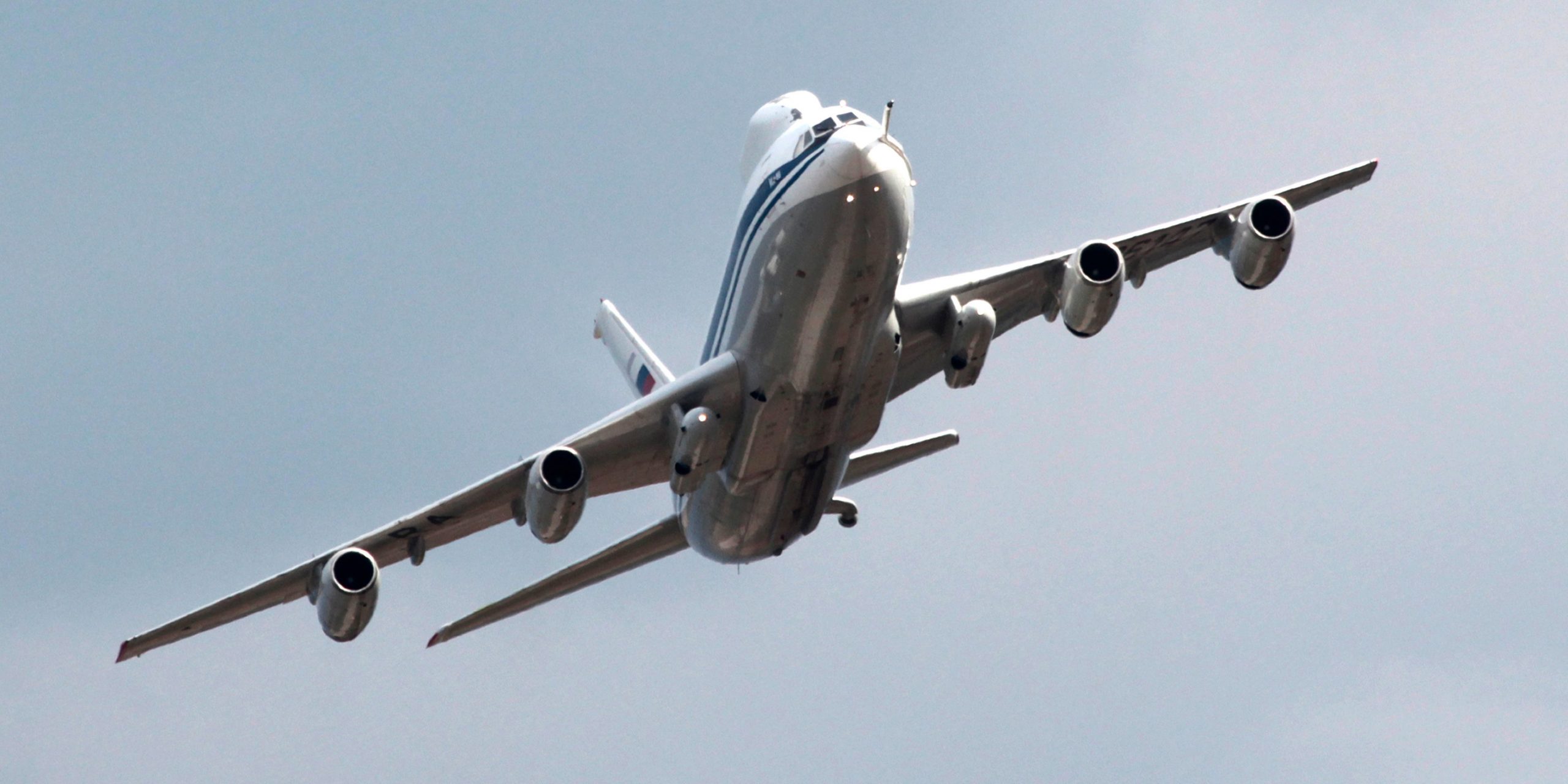 Russian IL-80 'Doomsday' plane in flight