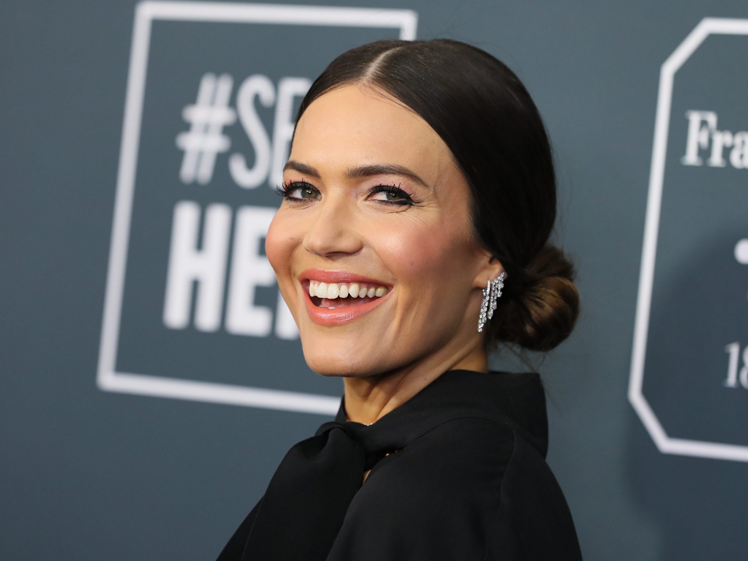 Mandy Moore at the Critics Choice Awards