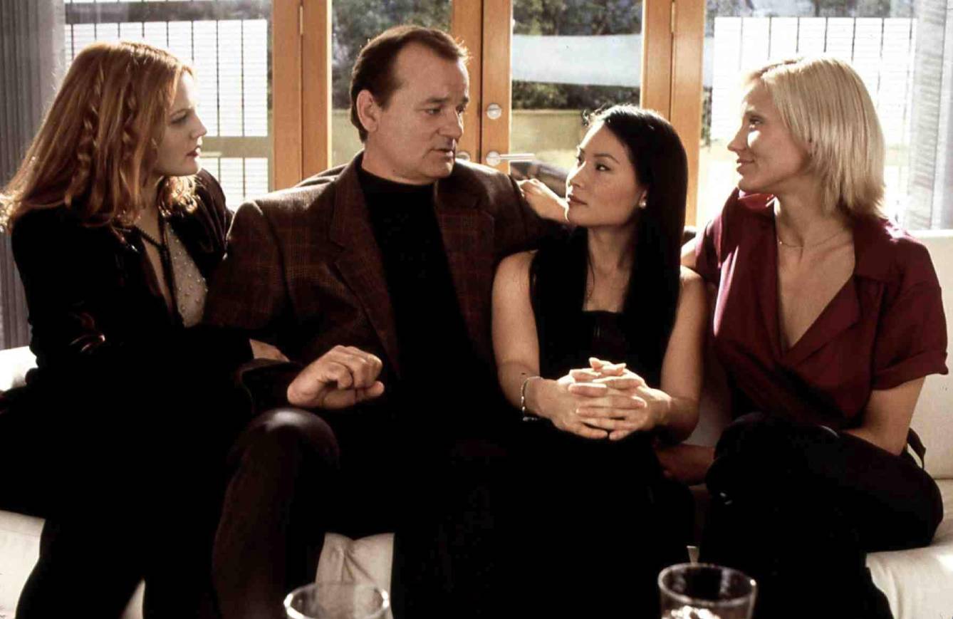 Drew Barrymore, Bill Murray, Lucy Liu, and Cameron Diaz sitting on a couch