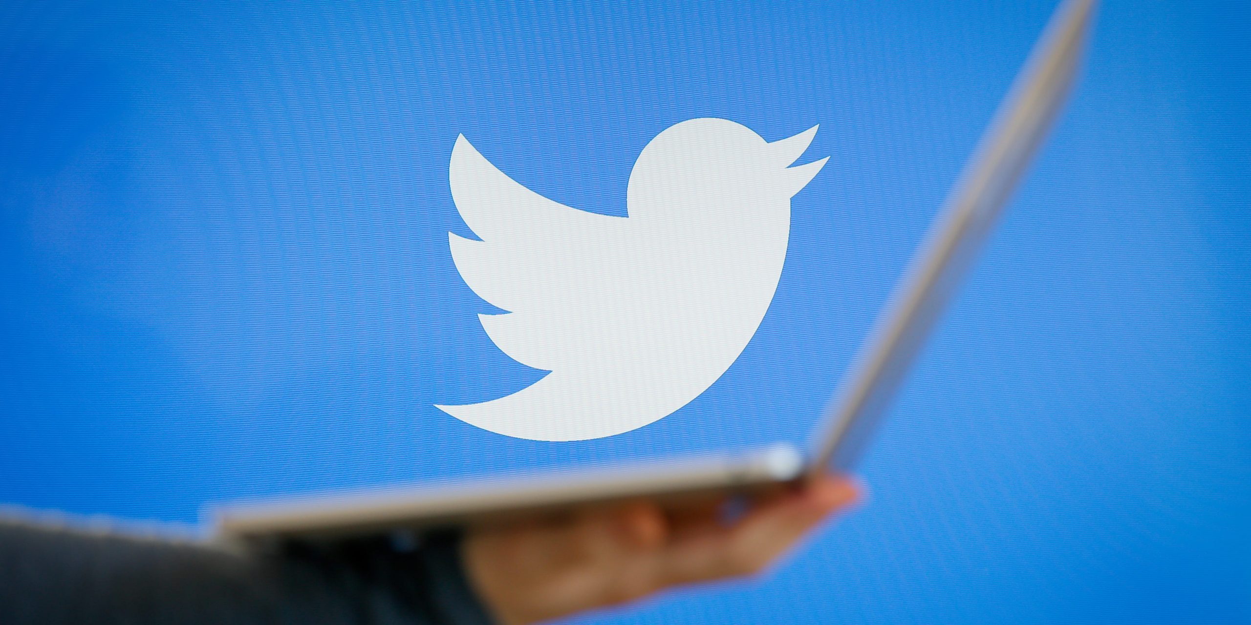 How to set up and customize a new Twitter account