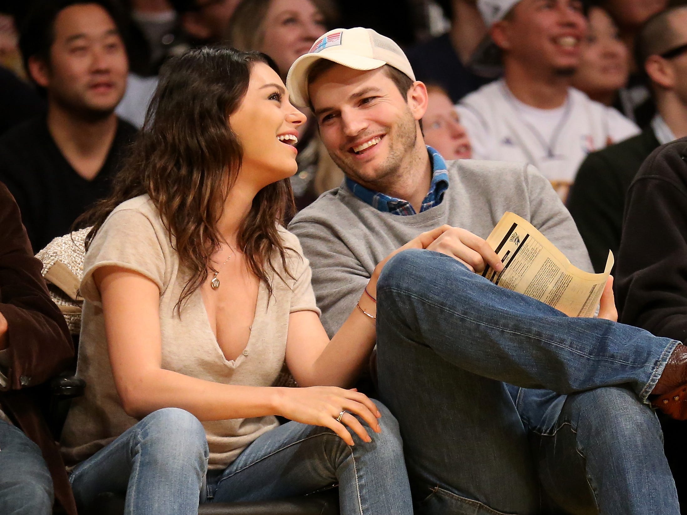 mila kunis ashton kutcher