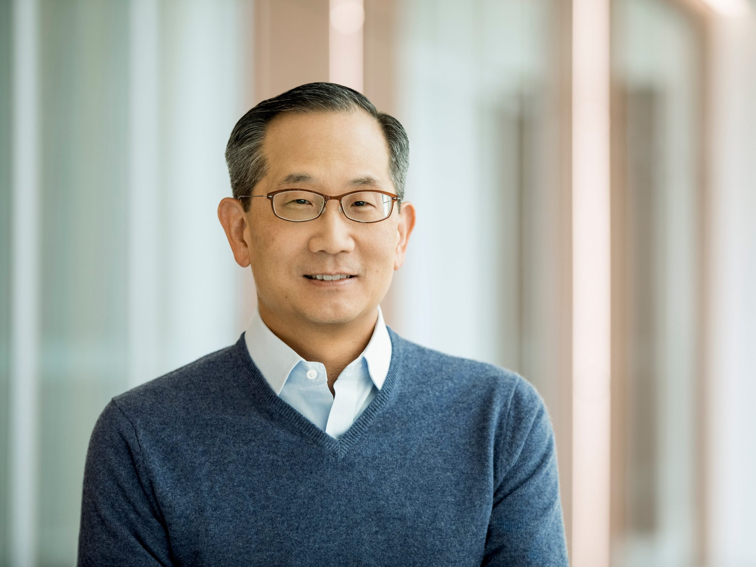 Kewsong Lee, Carlyle Group