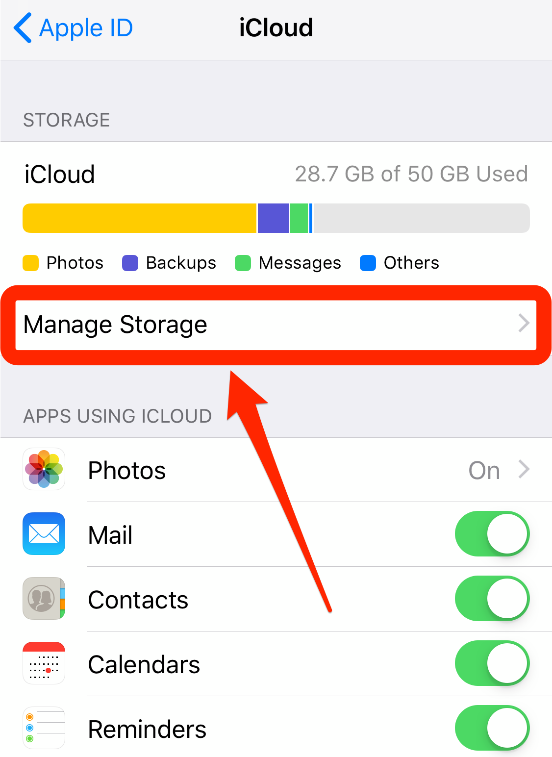 Screenshot of iCloud page on iPhone Settings app