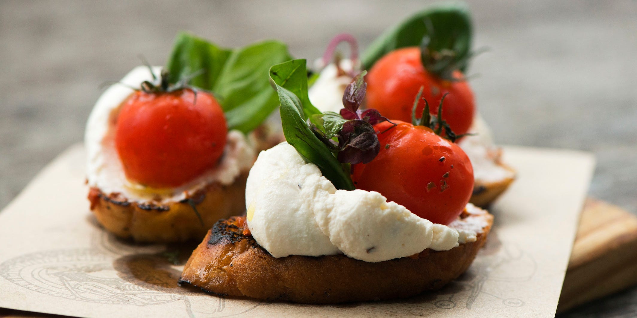 tomato and ricotta toast