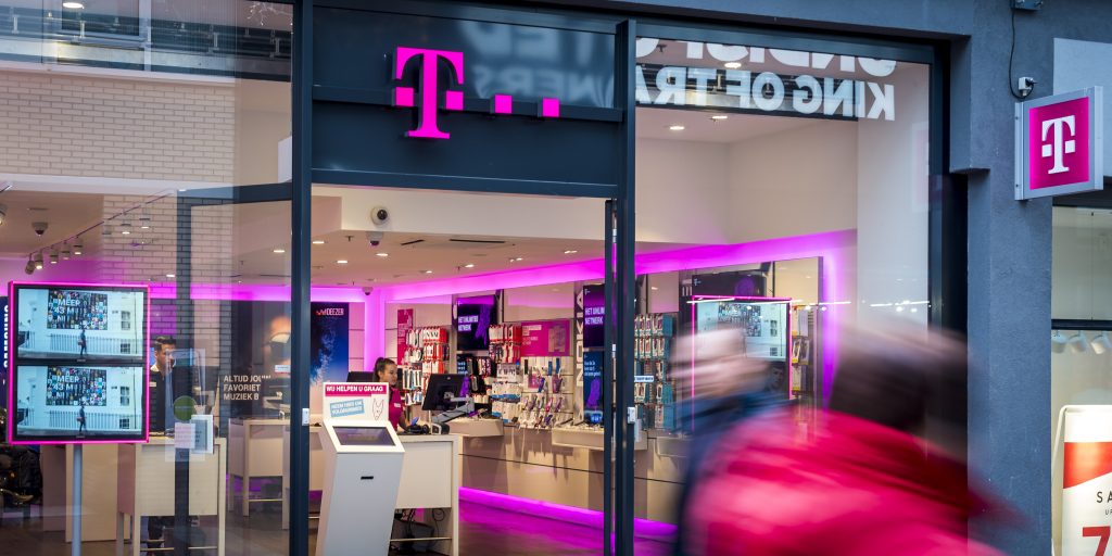 Een winkel van telecomprovider T-Mobile in Zoetermeer.