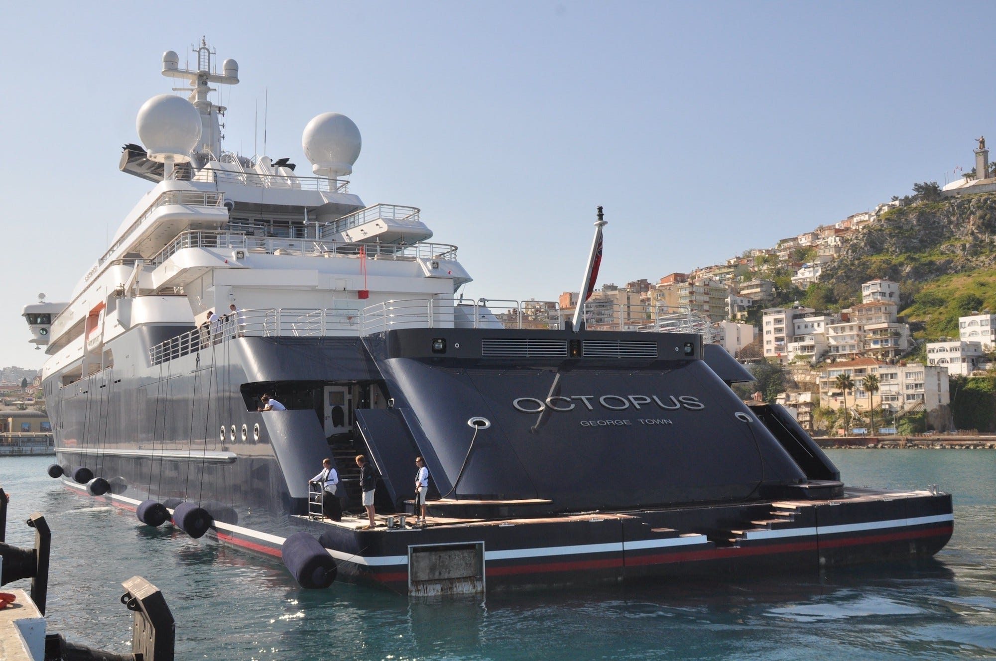 octopus paul allen luxury yacht