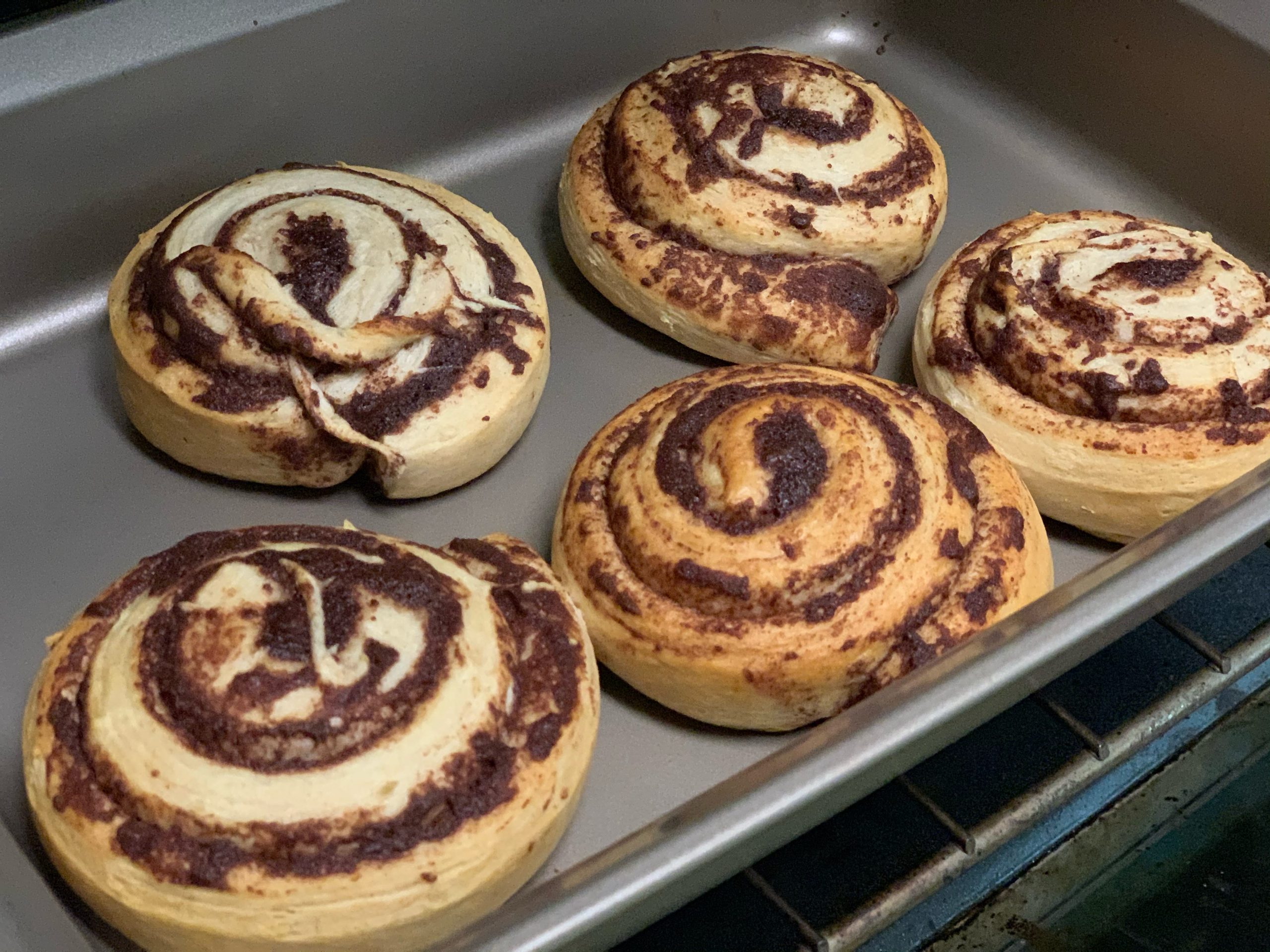 trader joe's cinnamon rolls