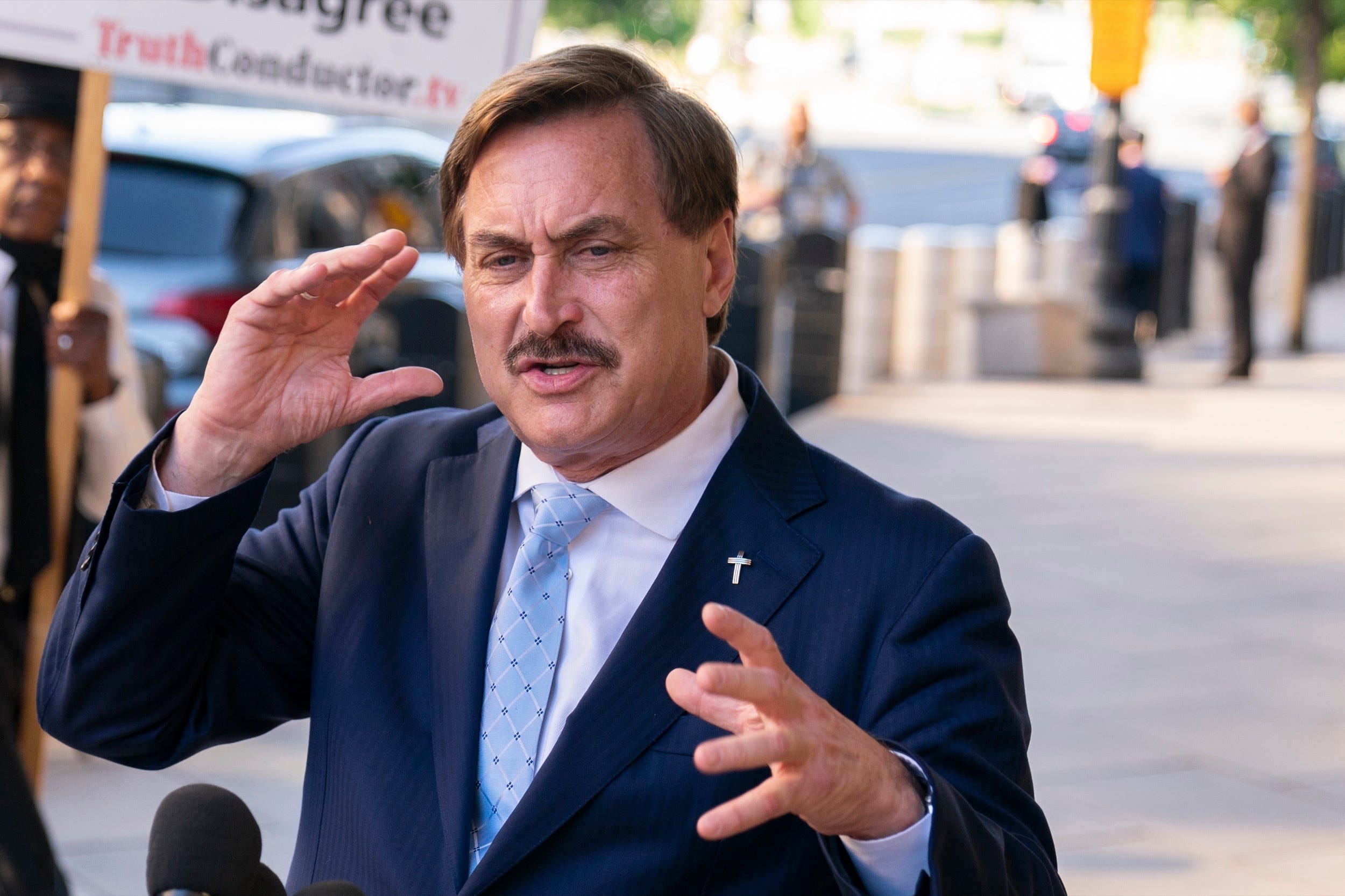 mike lindell mypillow ceo