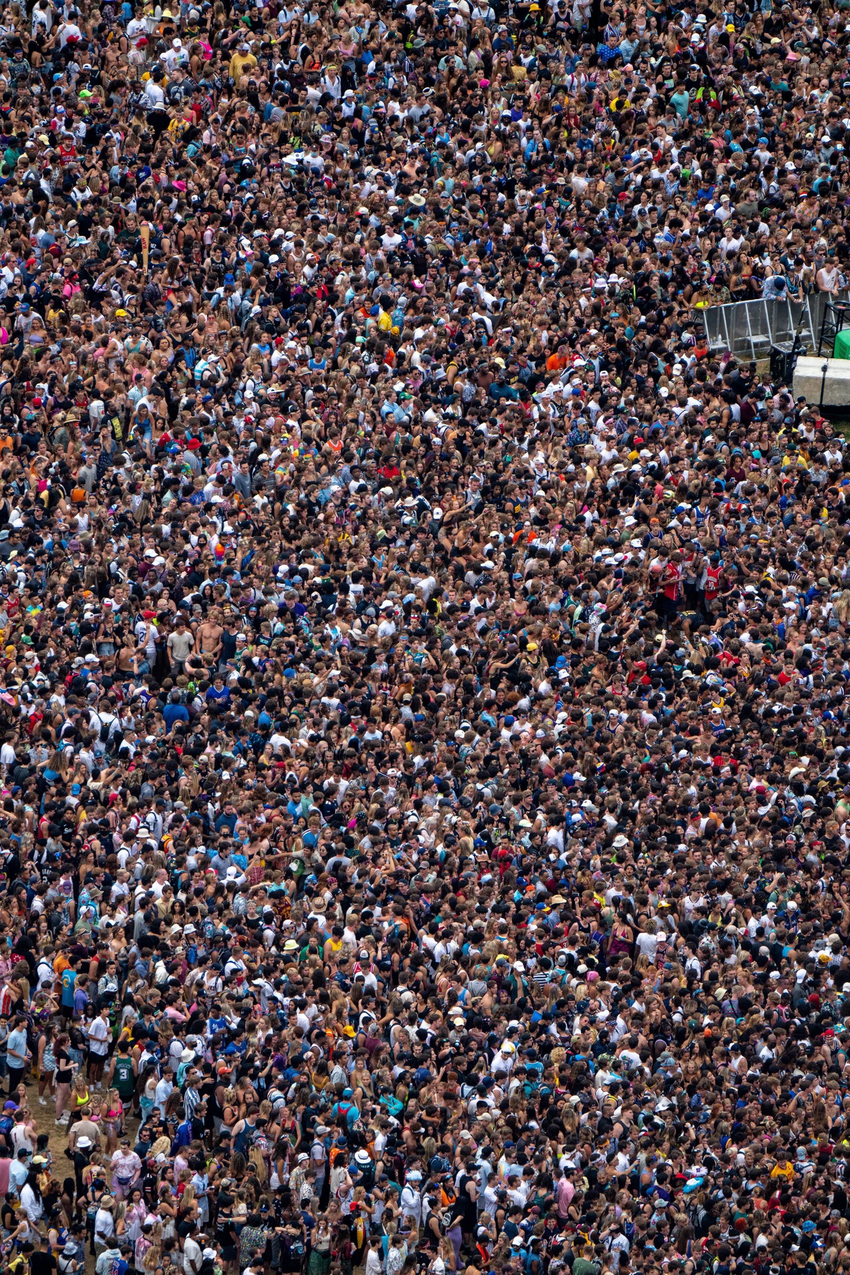 An aerial photo of the crowd at Lollapalooza 2021