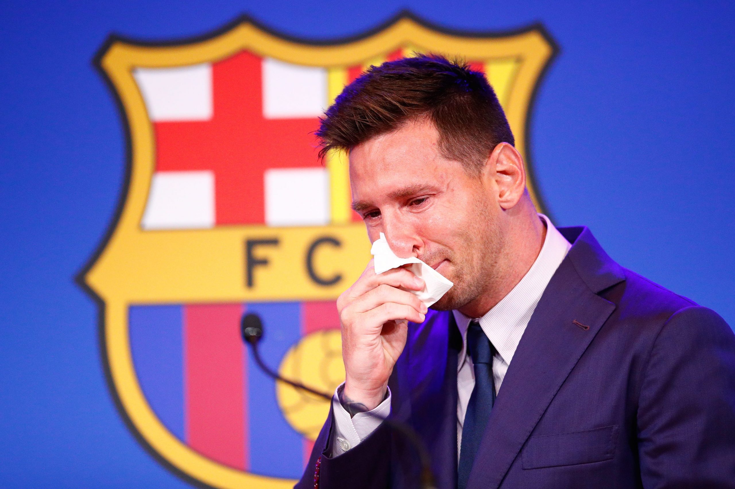 Lionel Messi Breaks Down In Tears During Barcelona Farewell Press Conference