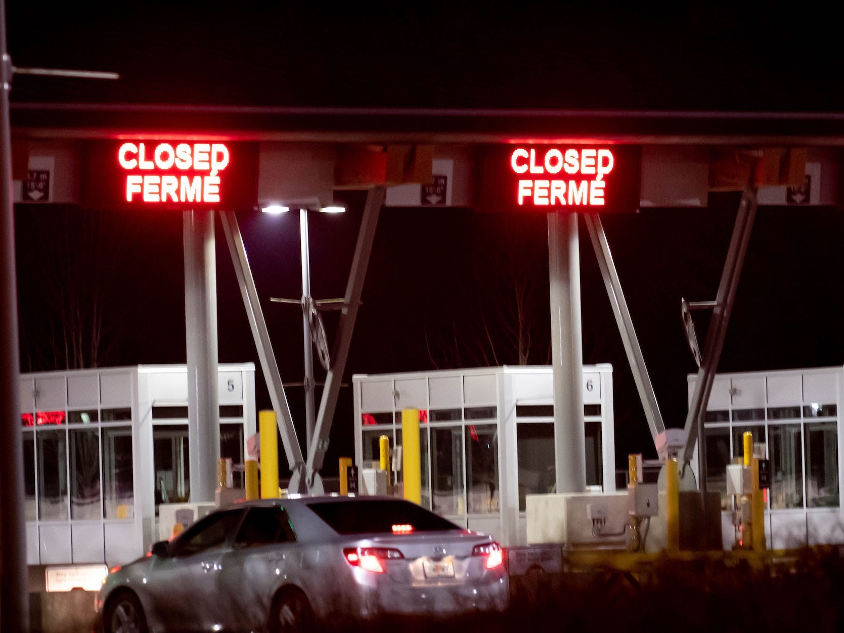 canada border crossing