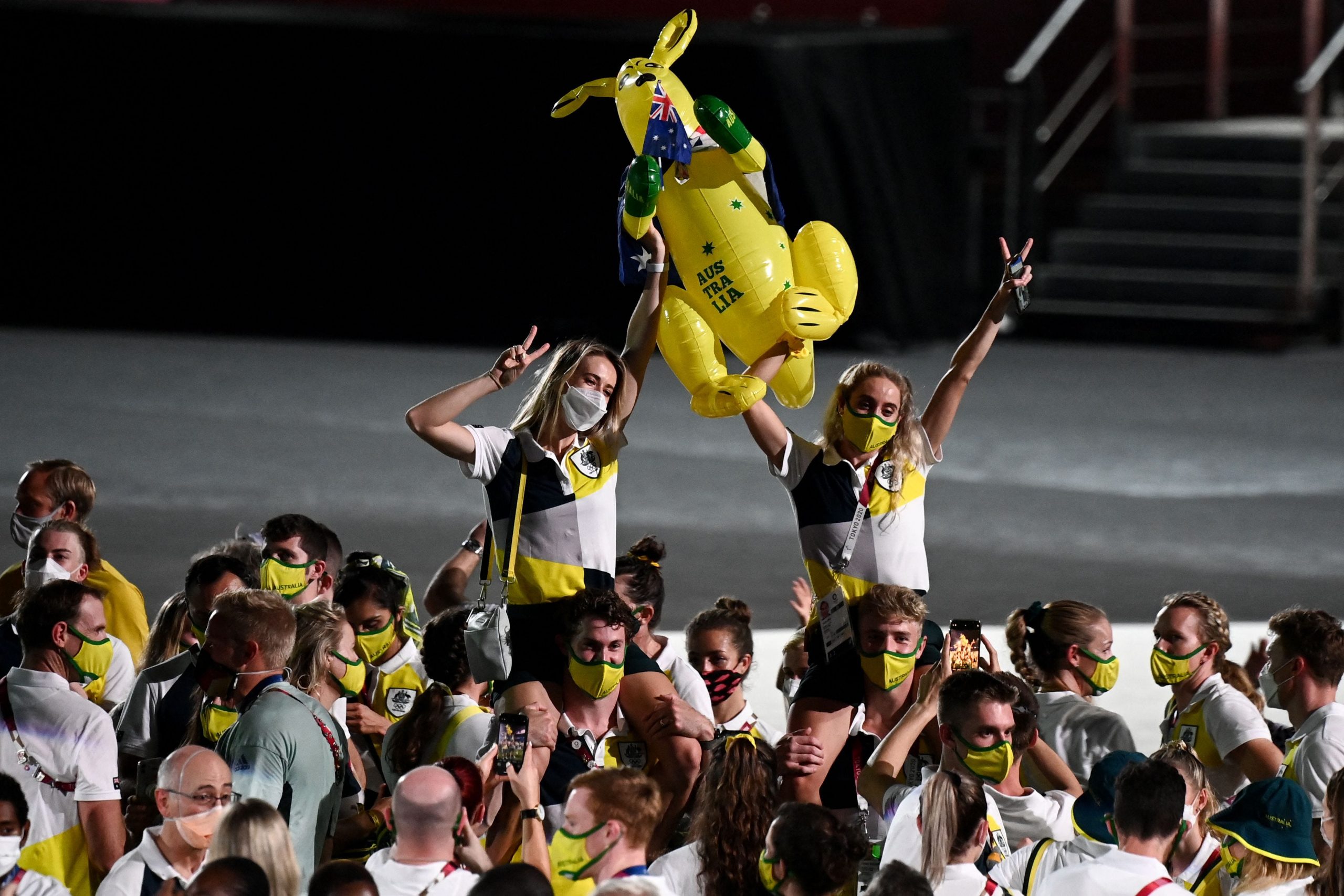 Australian athletes celebrate at Tokyo 2020 Olympic Games closing ceremony