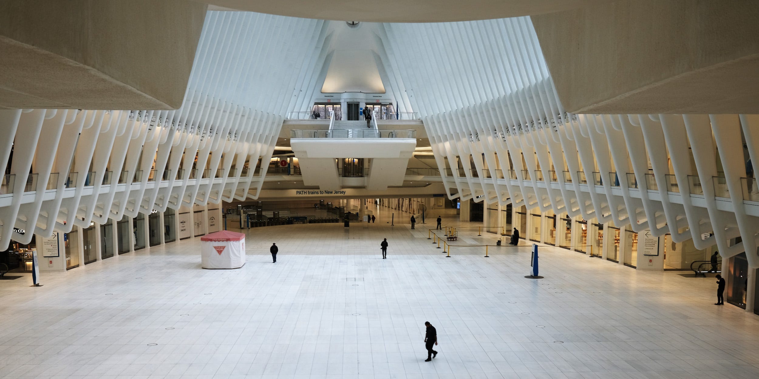 vacant mall oculus