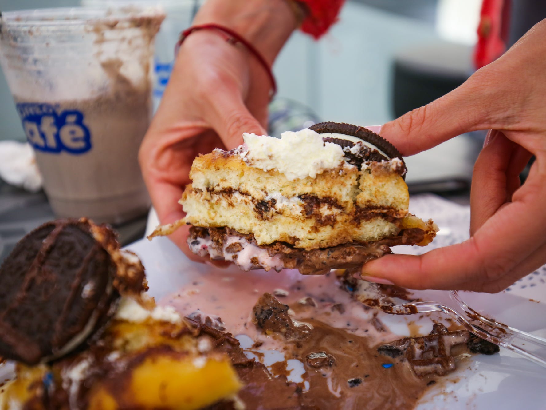 Oreo cafe
