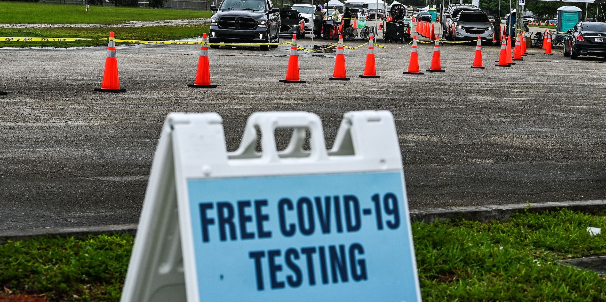 Cars line up for Covid-19 testing in Miami, on August 3, 2020.