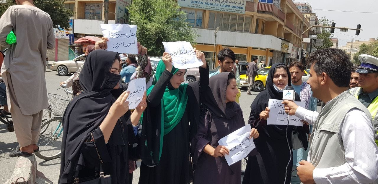 afghanistan women protest kabul