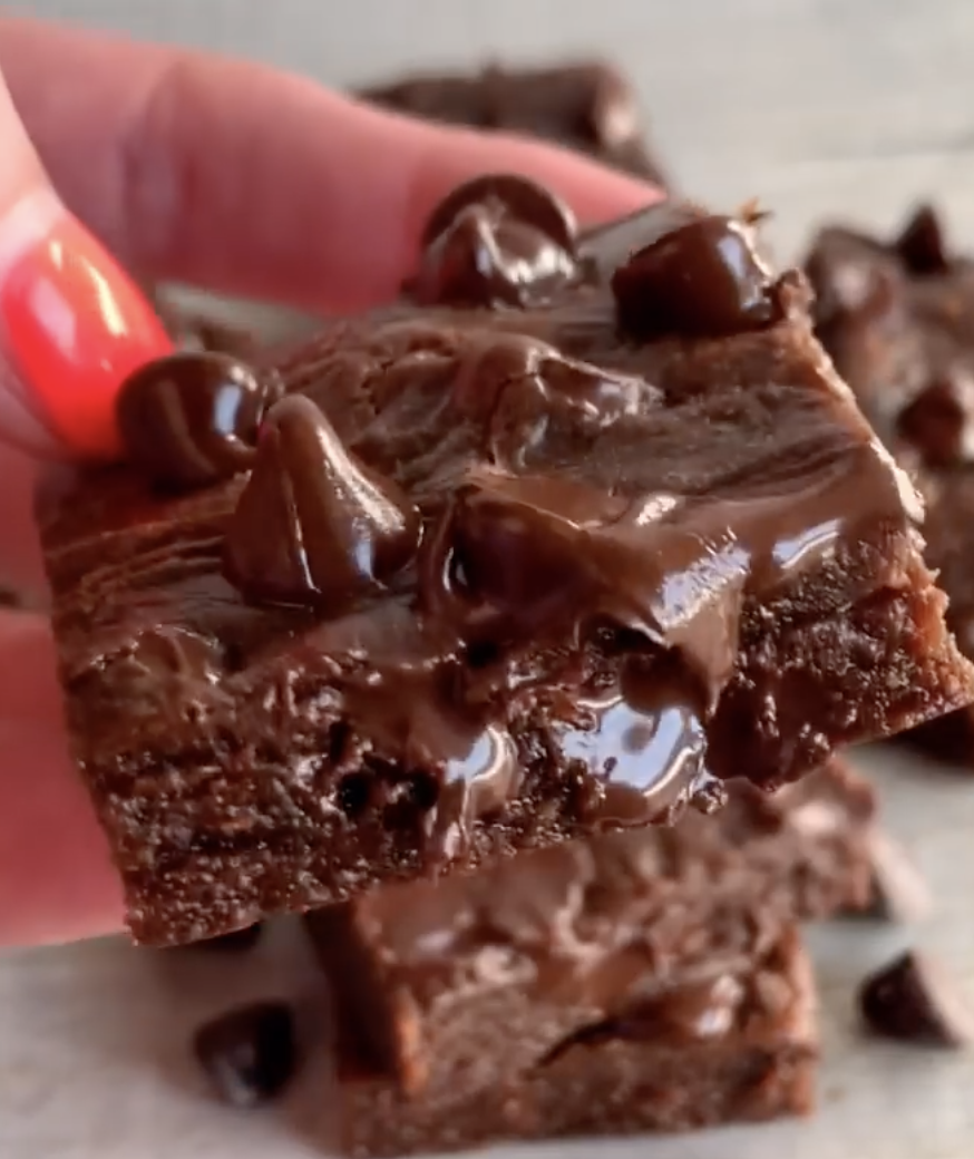 Eloise Head 2-minute brownies