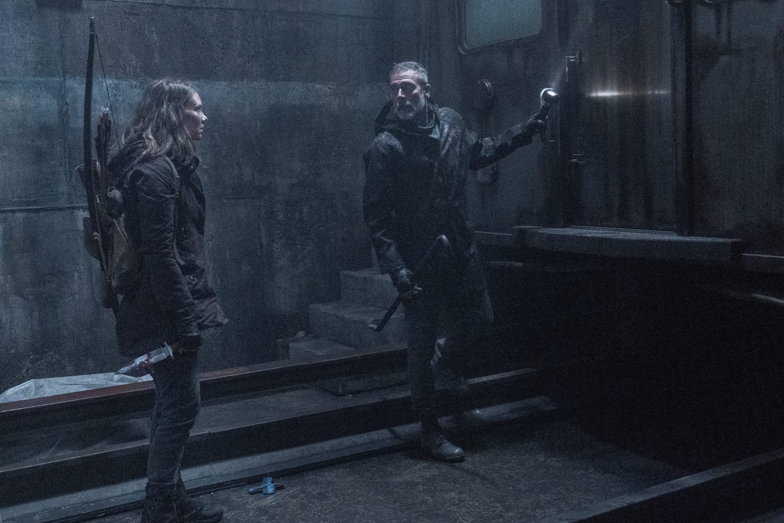 TWD 1101 Maggie and Negan