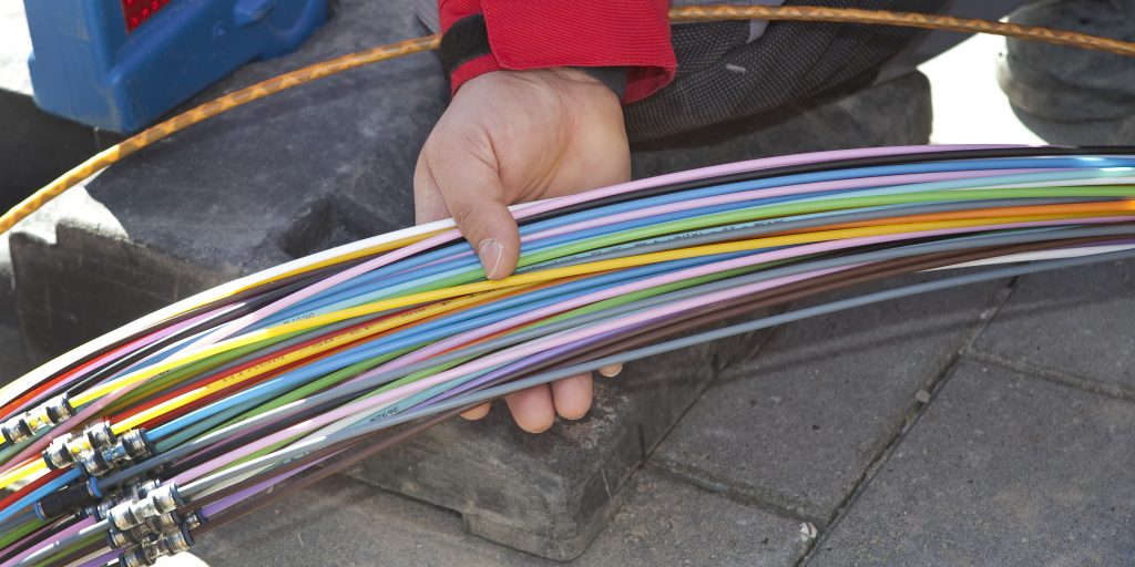 Het aanleggen van een glasvezelnetwerk