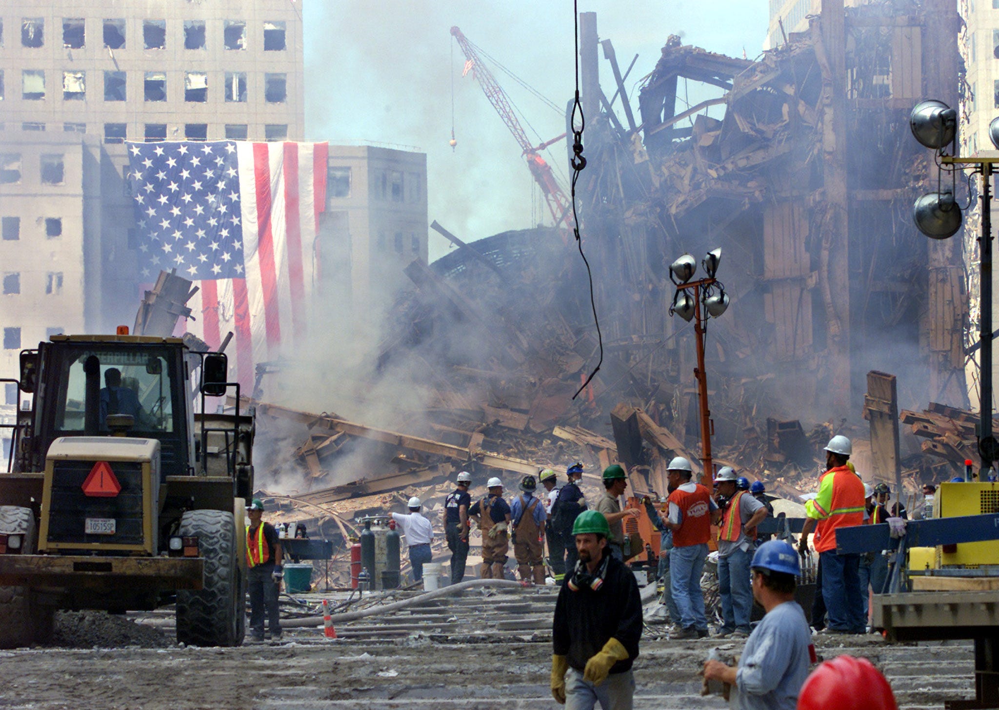 Теракт в 2001 году 11 сентября. Башни-Близнецы 11 сентября 2001. Нью-Йорк 12 сентября 2001.