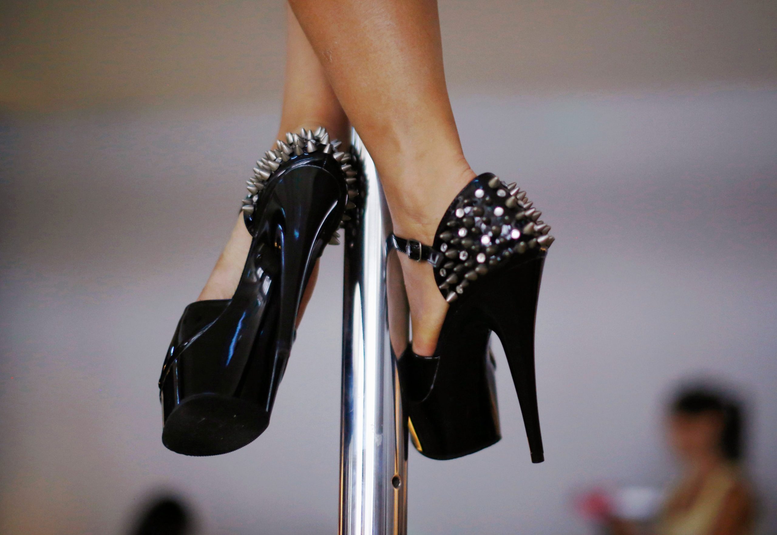 stripper pole dancer heels