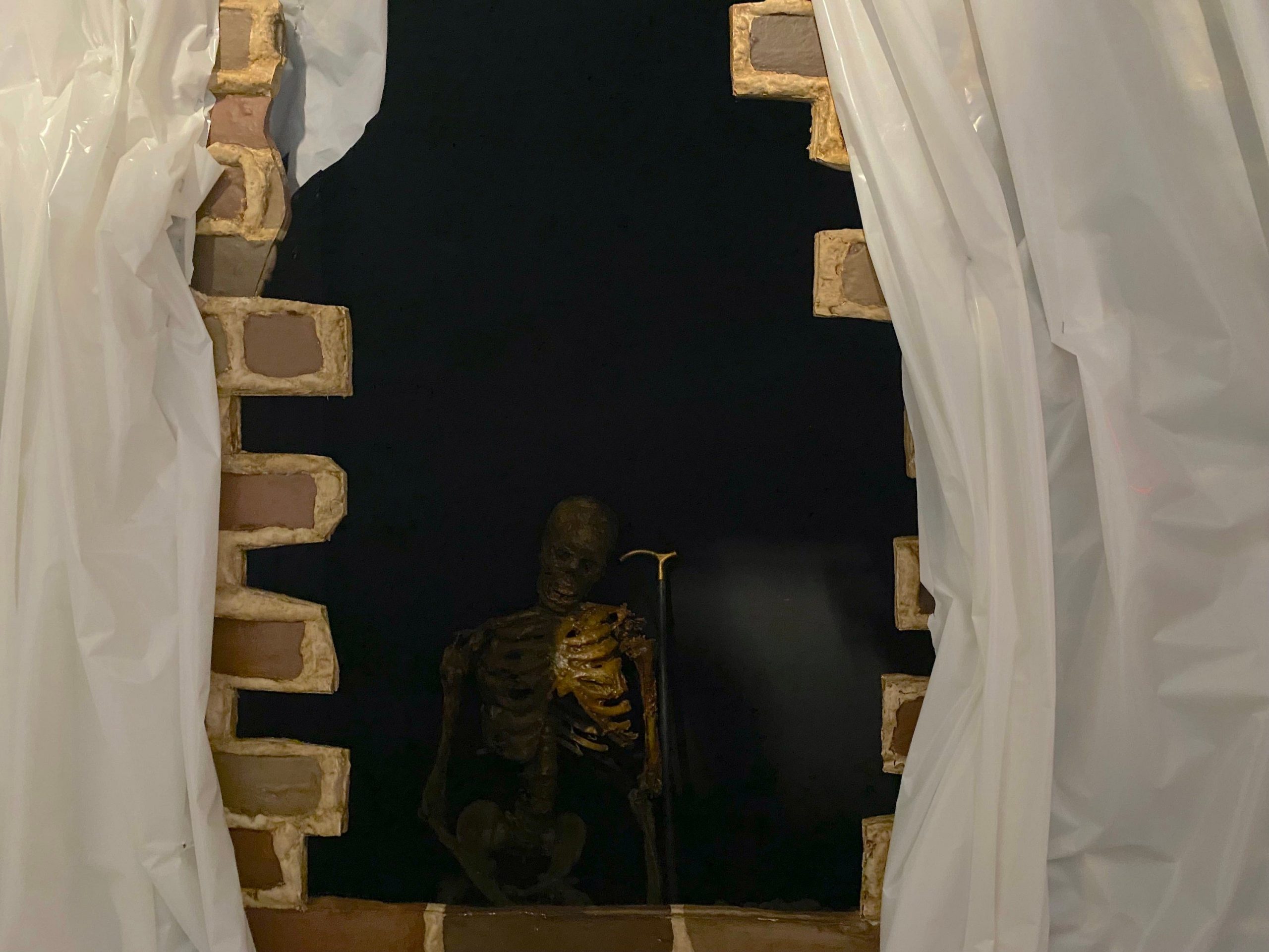 HHN 2021 at Universal Studios Hollywood The Haunting of Hill House maze