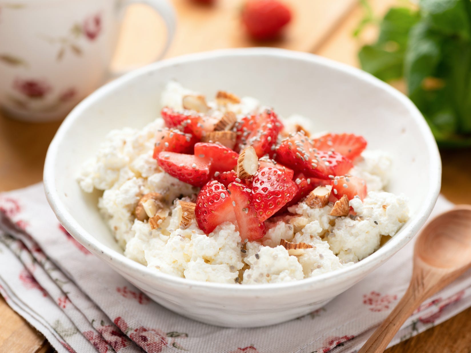 cottage cheese with fruit