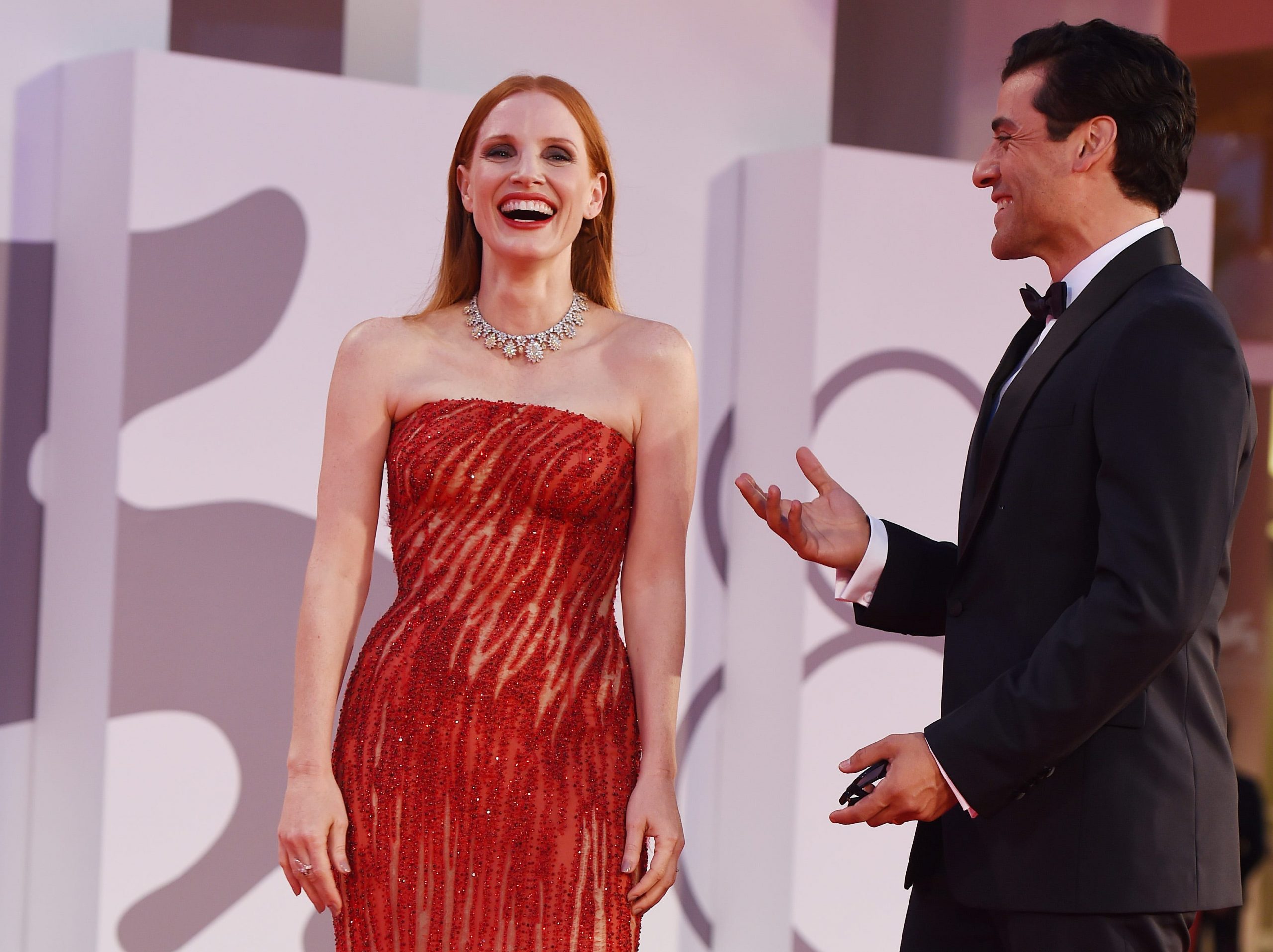 Jessica Chastain and Oscar Isaac