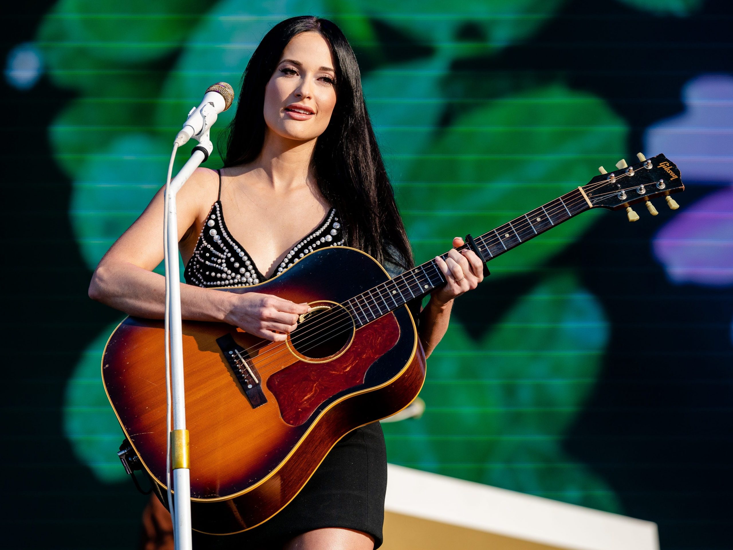 CHICAGO, ILLINOIS - AUGUST 04: Kacey Musgraves performs at the Lollapalooza Music Festival at Grant Park on August 04, 2019 in Chicago, Illinois.