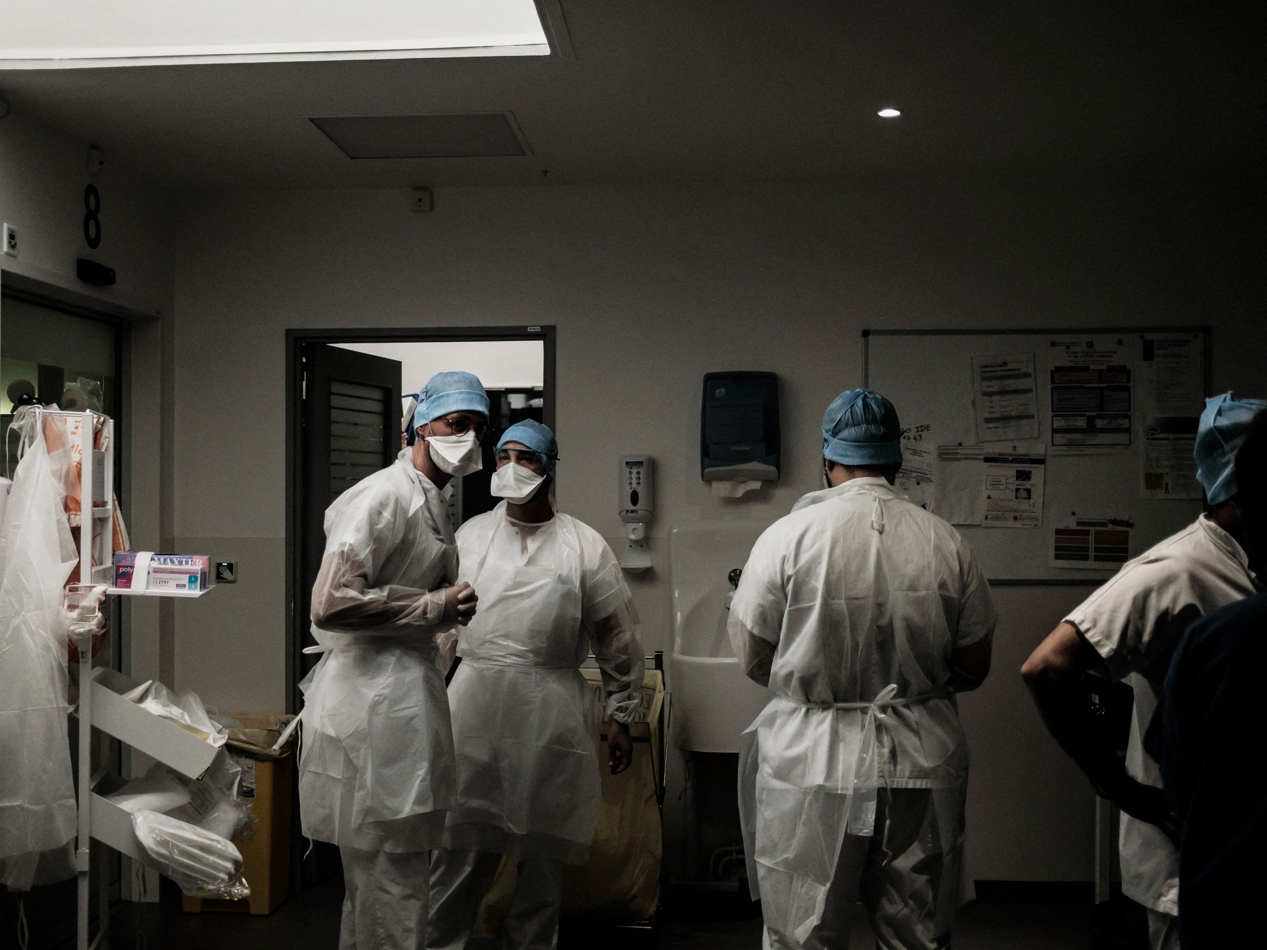 Nurses and doctors work in the COVID-19 intensive care unit of Lyon-Sud hospital in Pierre-Benite, central eastern France on September 8, 2021.