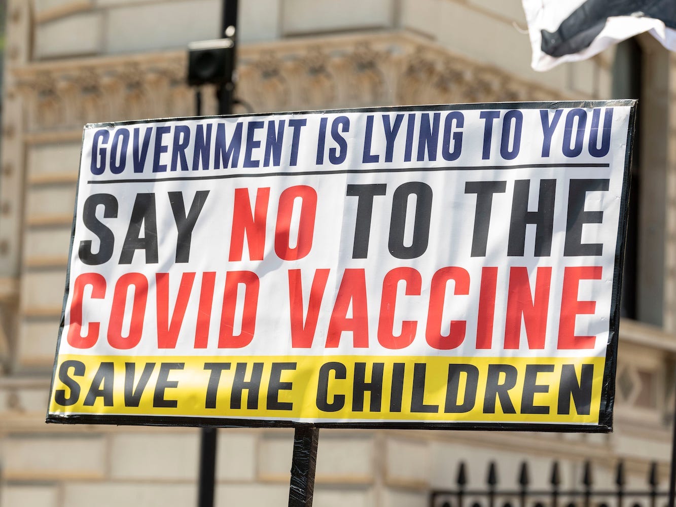 anti-vaxx placard