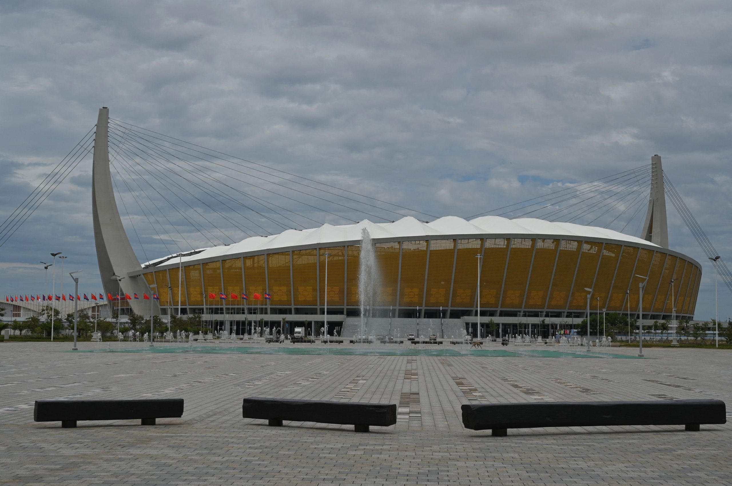 Prow-like structures on Morodok Techno Stadium