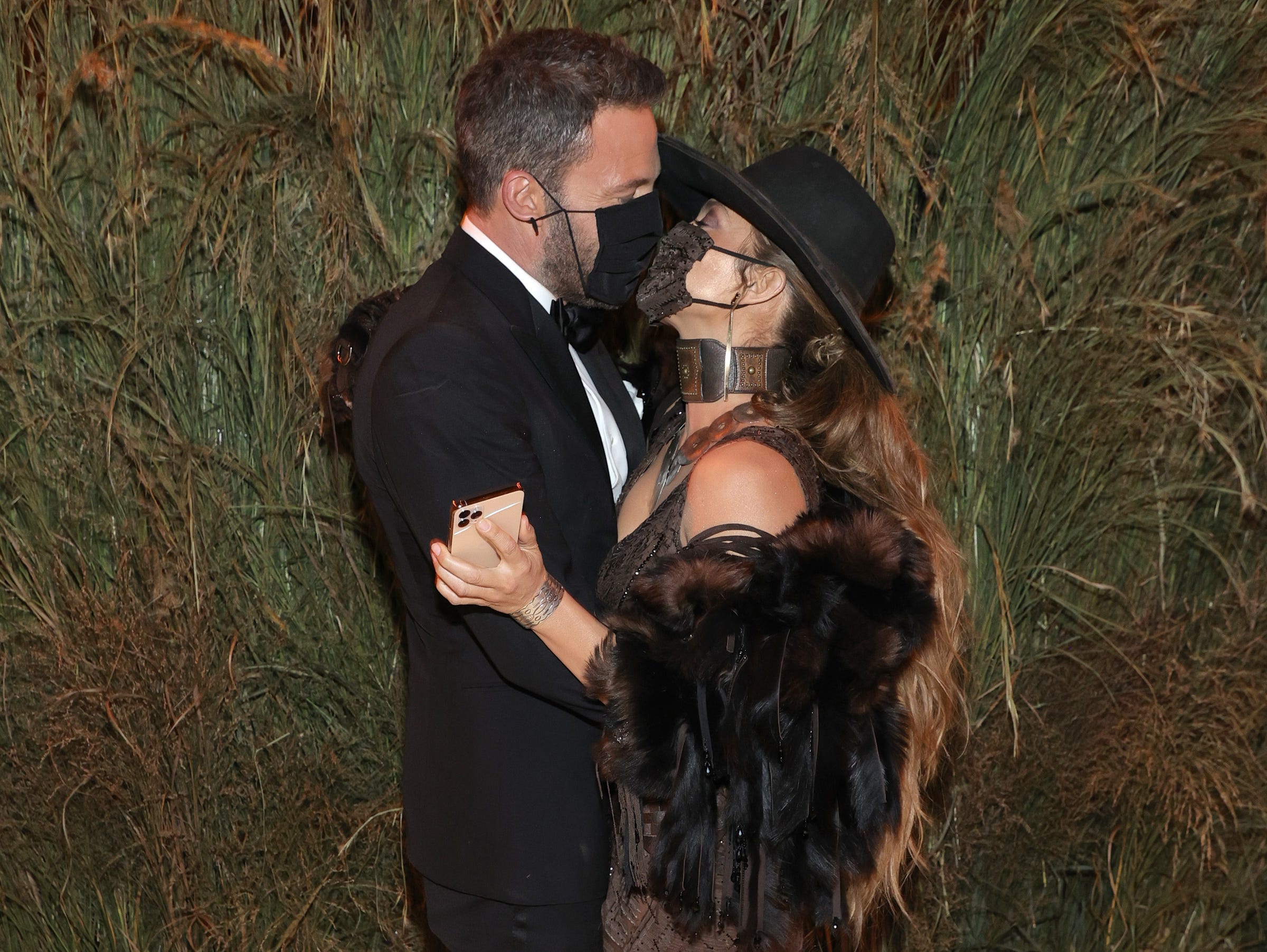 Ben Affleck and Jennifer Lopez attends the The 2021 Met Gala.