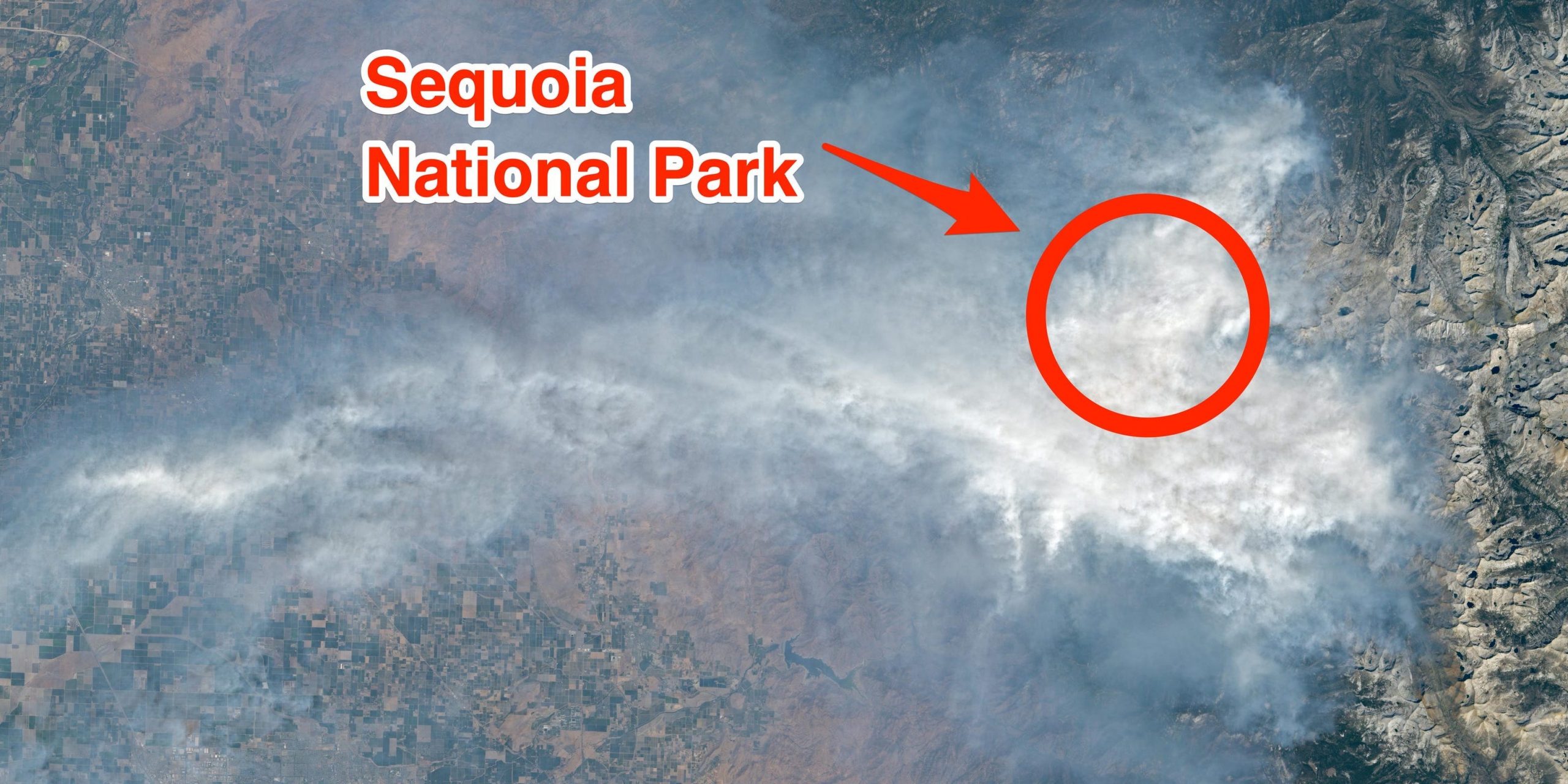 A satellite image showing the KNP Complex fire encroaching on Sequoia National Park