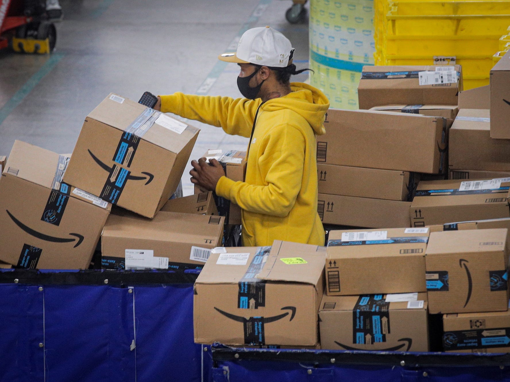 Amazon worker boxes mask