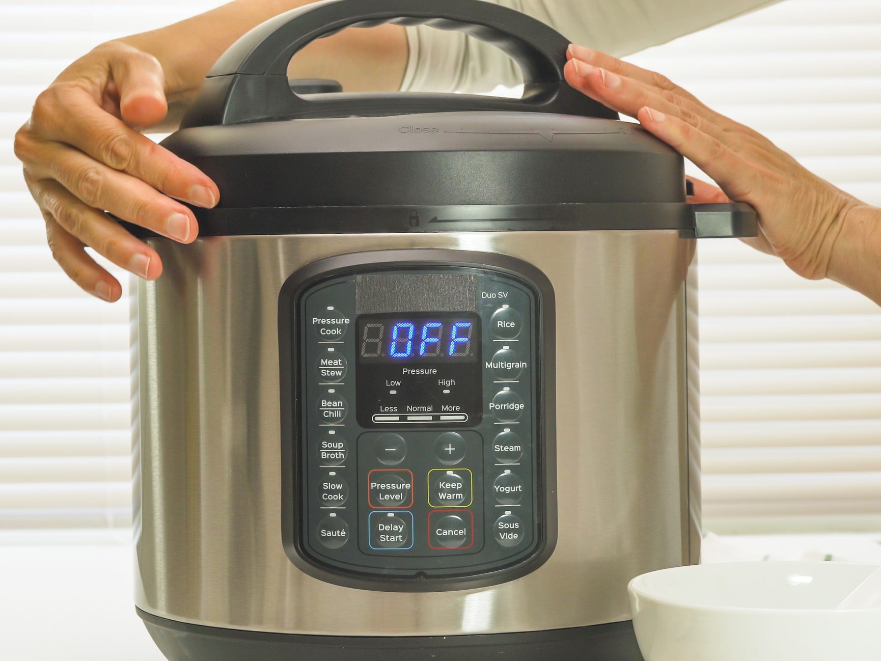 An Instant Pot that's turned off.