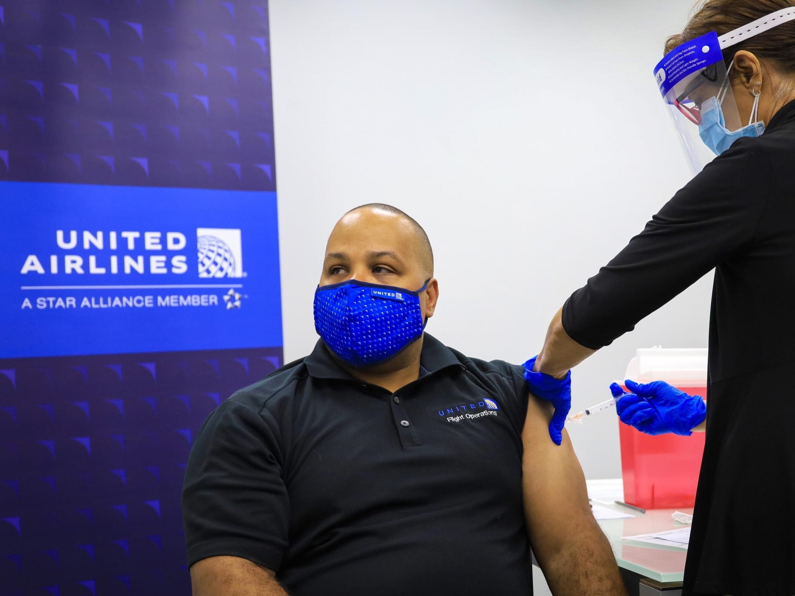 United Airlines vaccine