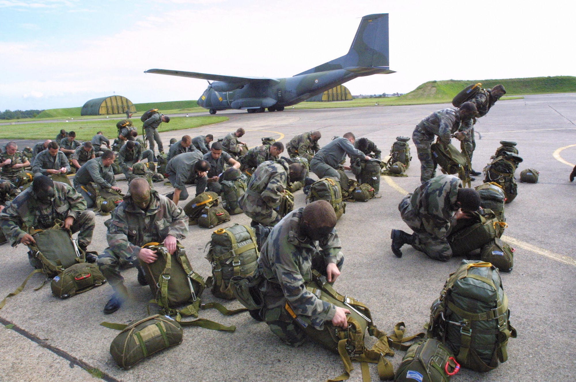 French paratroopers during training at airport