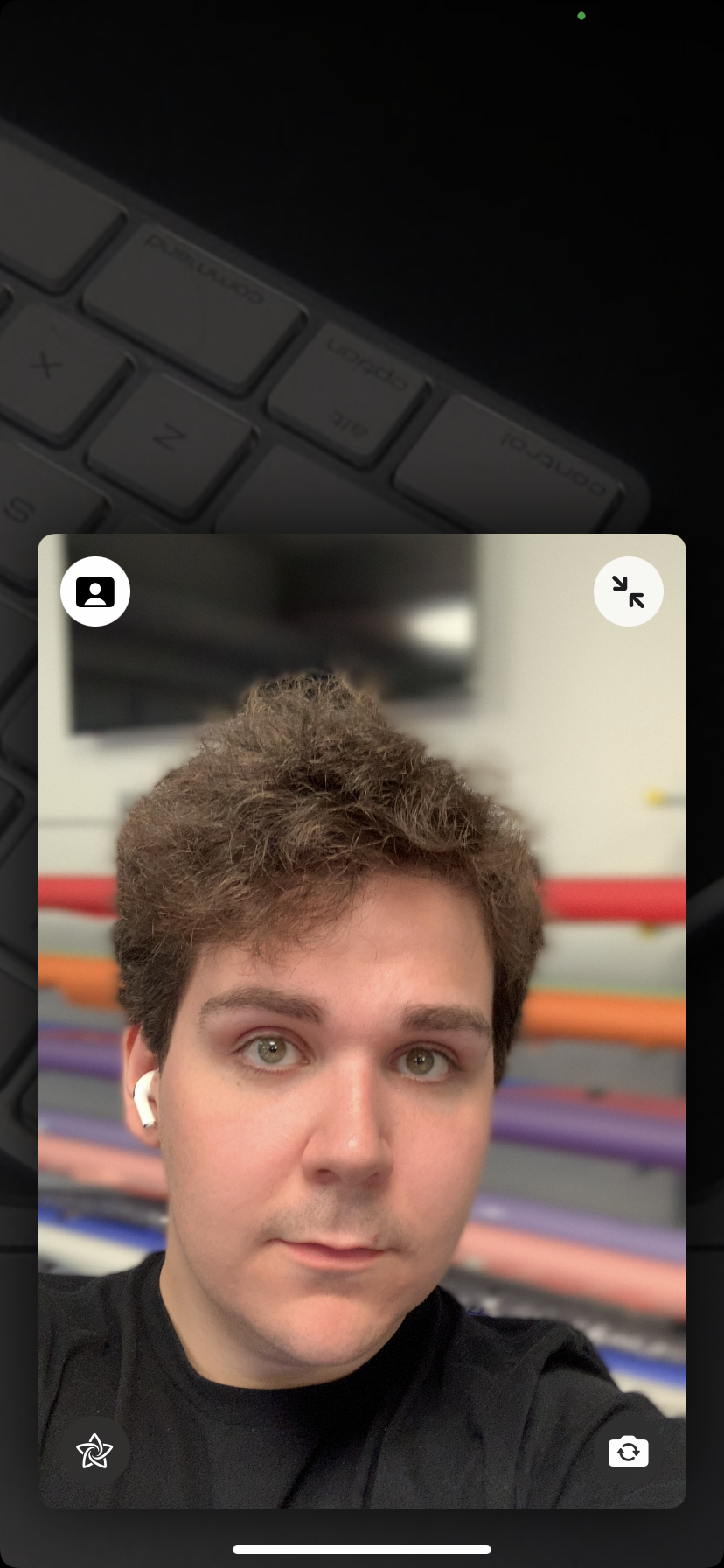 A FaceTime call, where the caller has turned on Portrait Mode.