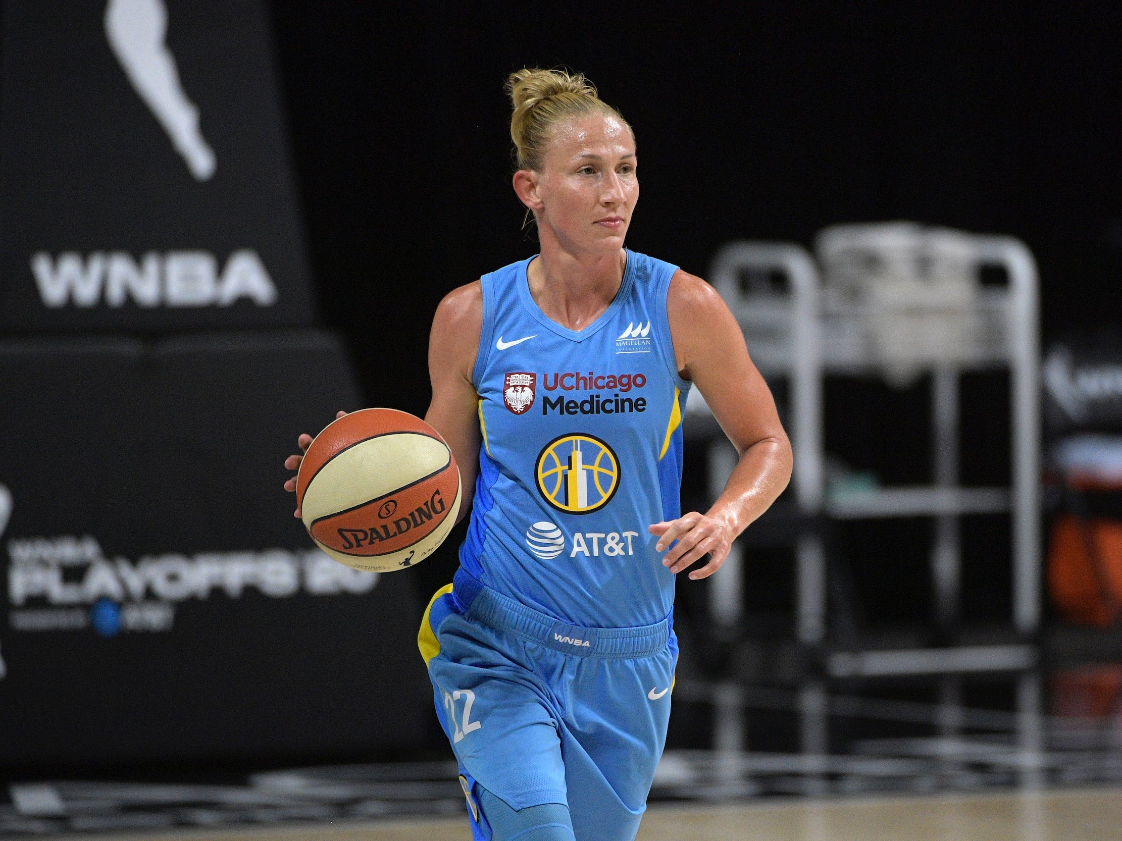 courtney vandersloot