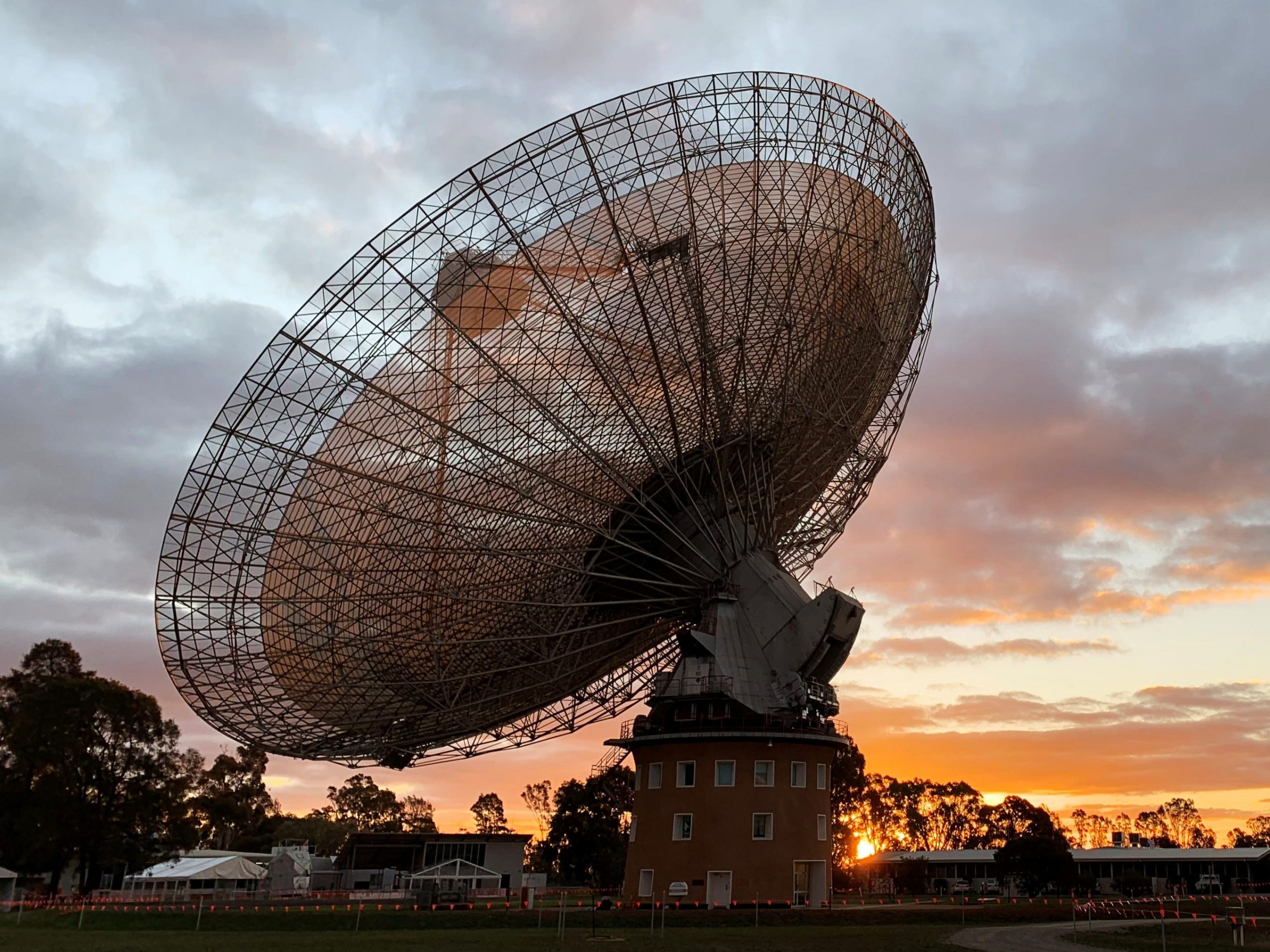 The radio telescope at the Parkes Observatory is pictured at sunset near the town of Parkes, Australia July 15, 2019.  REUTERS/Stefica Nicol Bikes