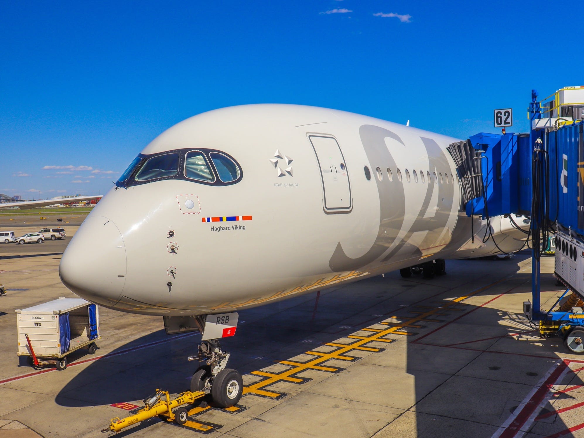 SAS Scandinavian Airlines' Airbus A350-900 XWB - SAS Scandinavian Airlines Airbus A350-900 XWB Tour