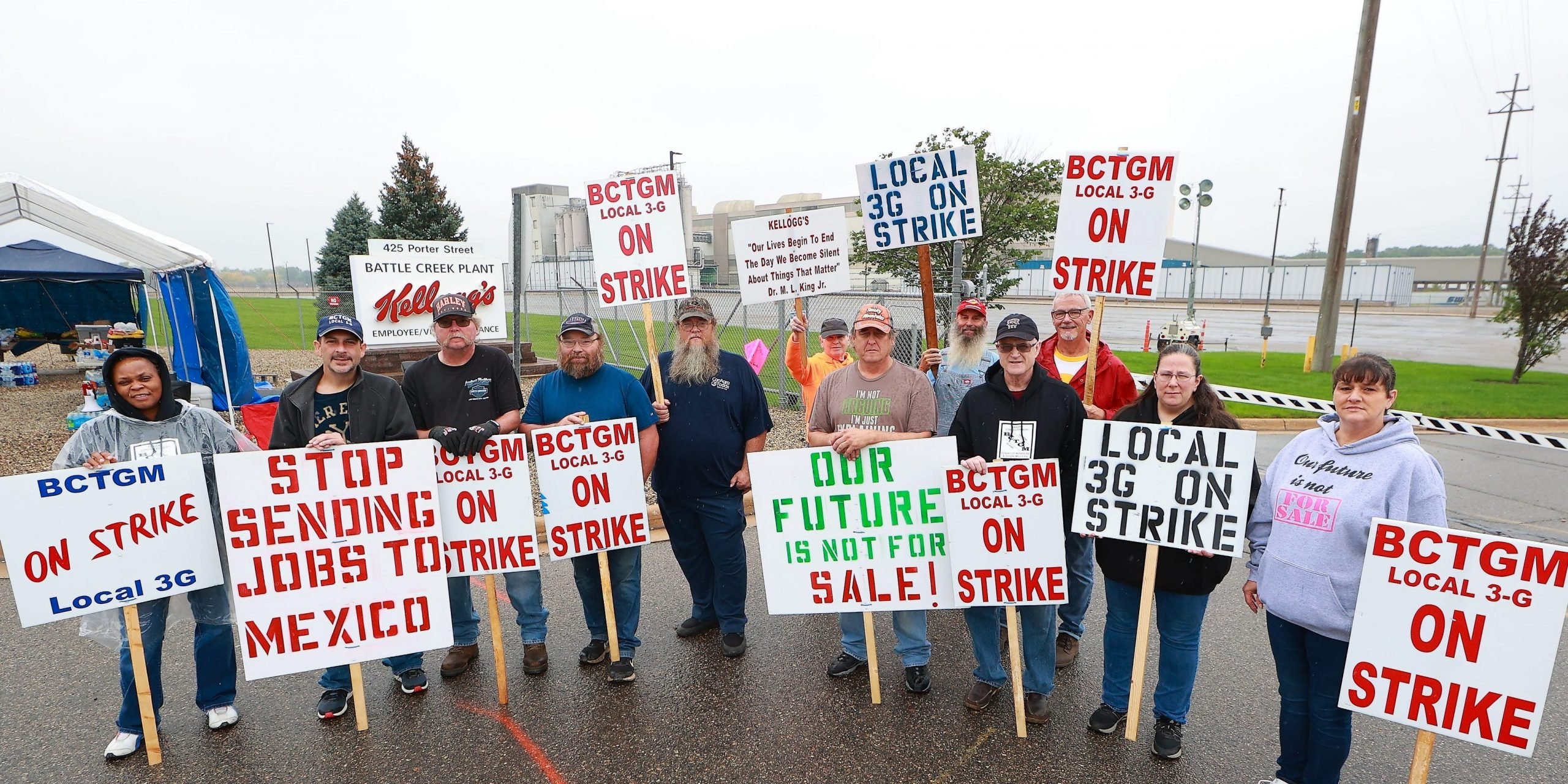 Kellogg's Cereal plant workers demonstrate in front of the plant on October 7, 2021 in Battle Creek, Michigan. Workers at Kellogg’s cereal plants are striking over the loss of premium health care, holiday and vacation pay, and reduced retirement benefits.