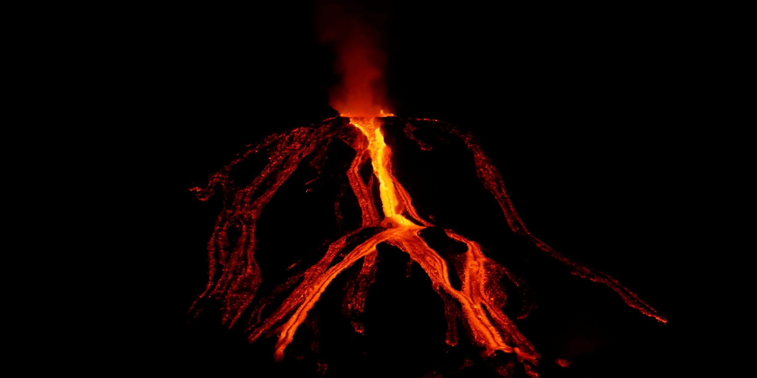 The Cumbre Vieja volcano released a "tsunami of lava" after a 4.5 magnitude earthquake.